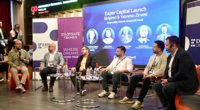 Exper Capital, Girişimcilik ve Sermaye Dünyası Arasında Yeni Bir Köprü Kuruyor!. Exper Capital resmi lansmanını, StartGate Tekmer ev sahipliğinde gerçekleştirilen “Exper Capital Launch – Girişimci & Yatırımcı Zirvesi” ile yaptı.